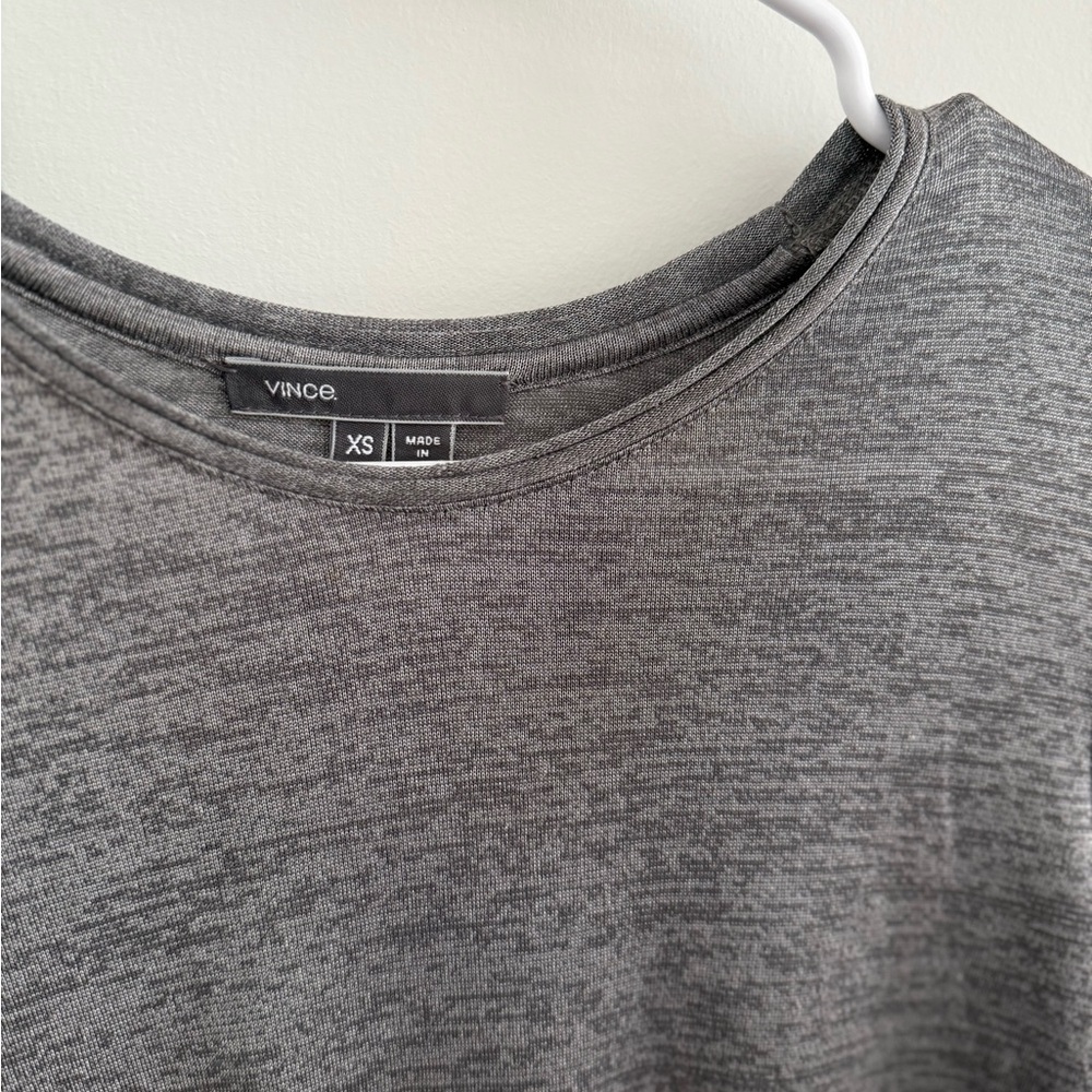 Vince Metallic Gray Long Sleeve XS - Picture 2 of 4